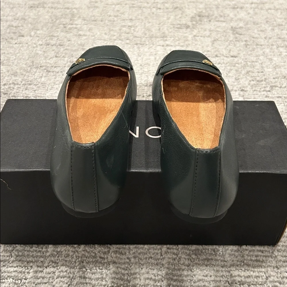 Vionic Hayes Skimmer Scarab Green Leather Narrow 7.5